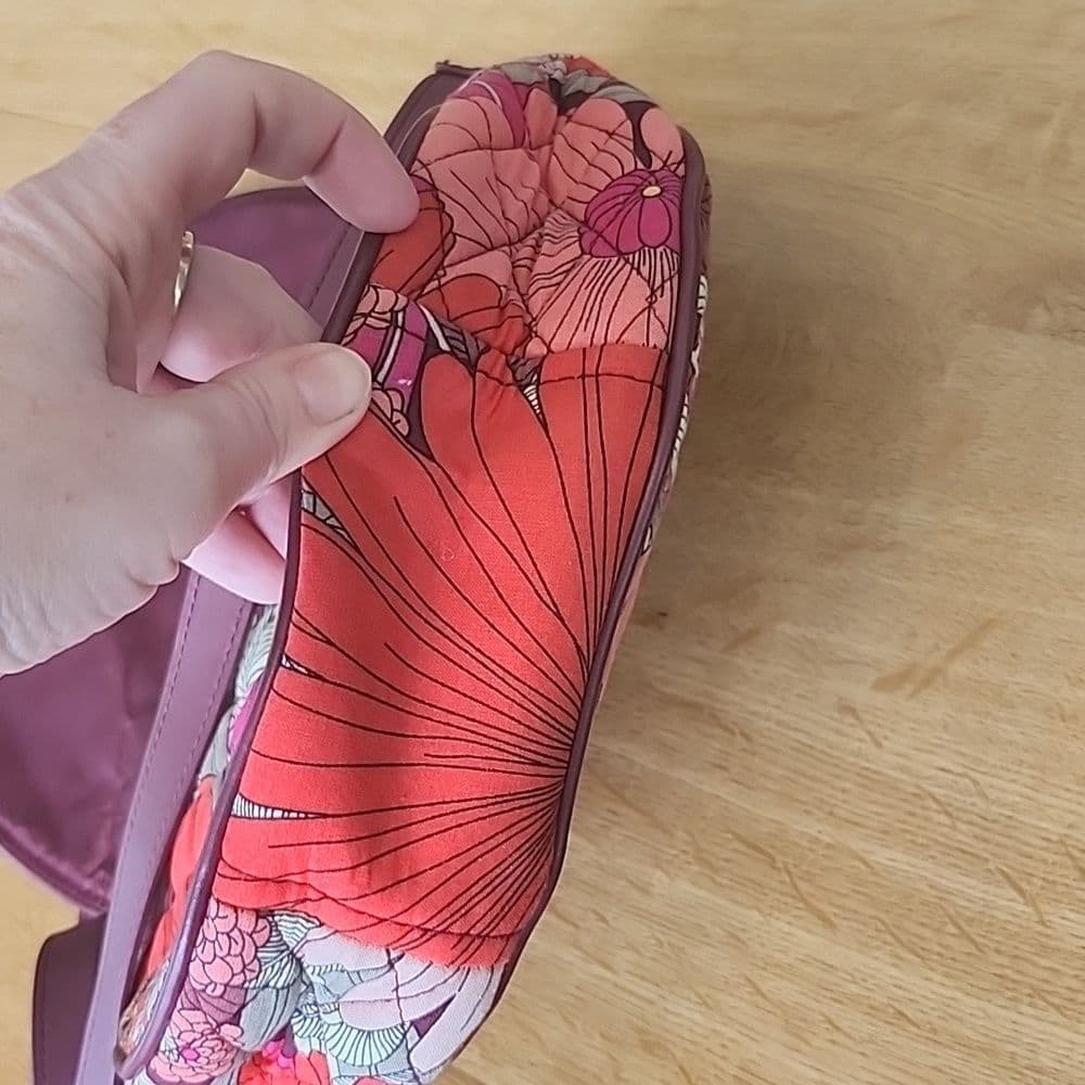 Red and Purple Floral Vera Bradley Crossbody Bag Adjustable Strap - Thumbnail 15