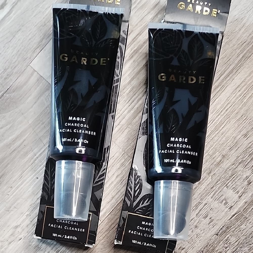 1 Pack Beauty Garde Charcoal Facial Cleanser NIB - Thumbnail 4