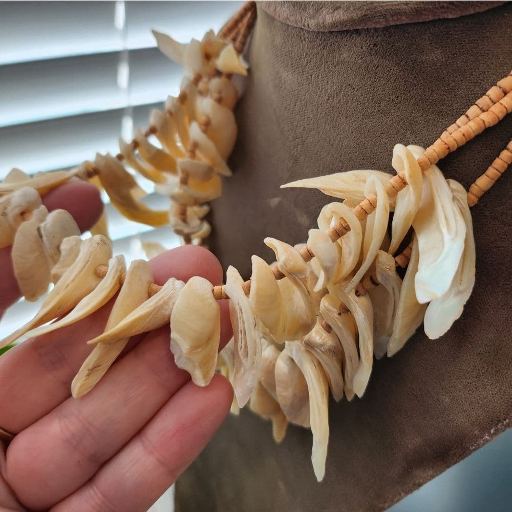 Vintage Pastel Cream Shell Fringe and Wood beaded Necklace Boho Mermaid Style - Thumbnail 4