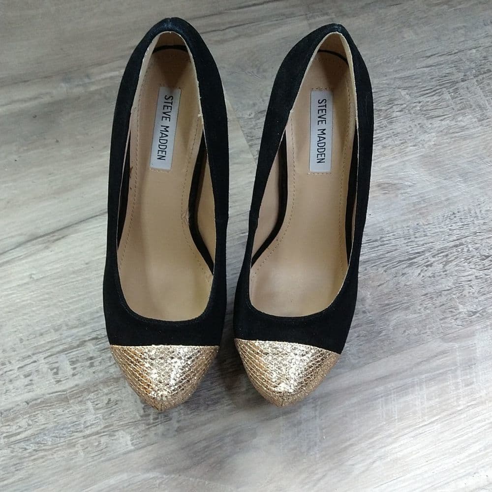Steve Madden Black Suede and Gold Platform Heels - Thumbnail 2