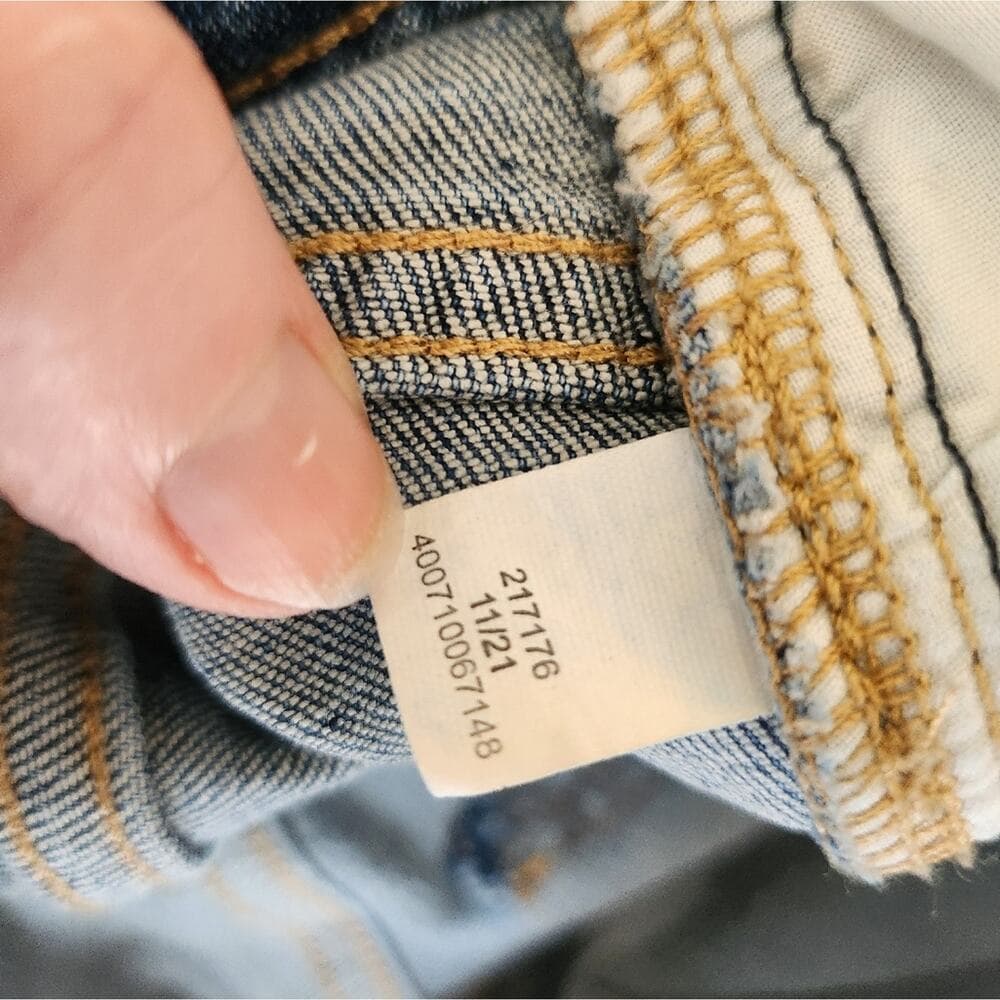 Simply Vera Wang Stretchy Cropped Comfortable Relaxed Fit Jeans - Thumbnail 8
