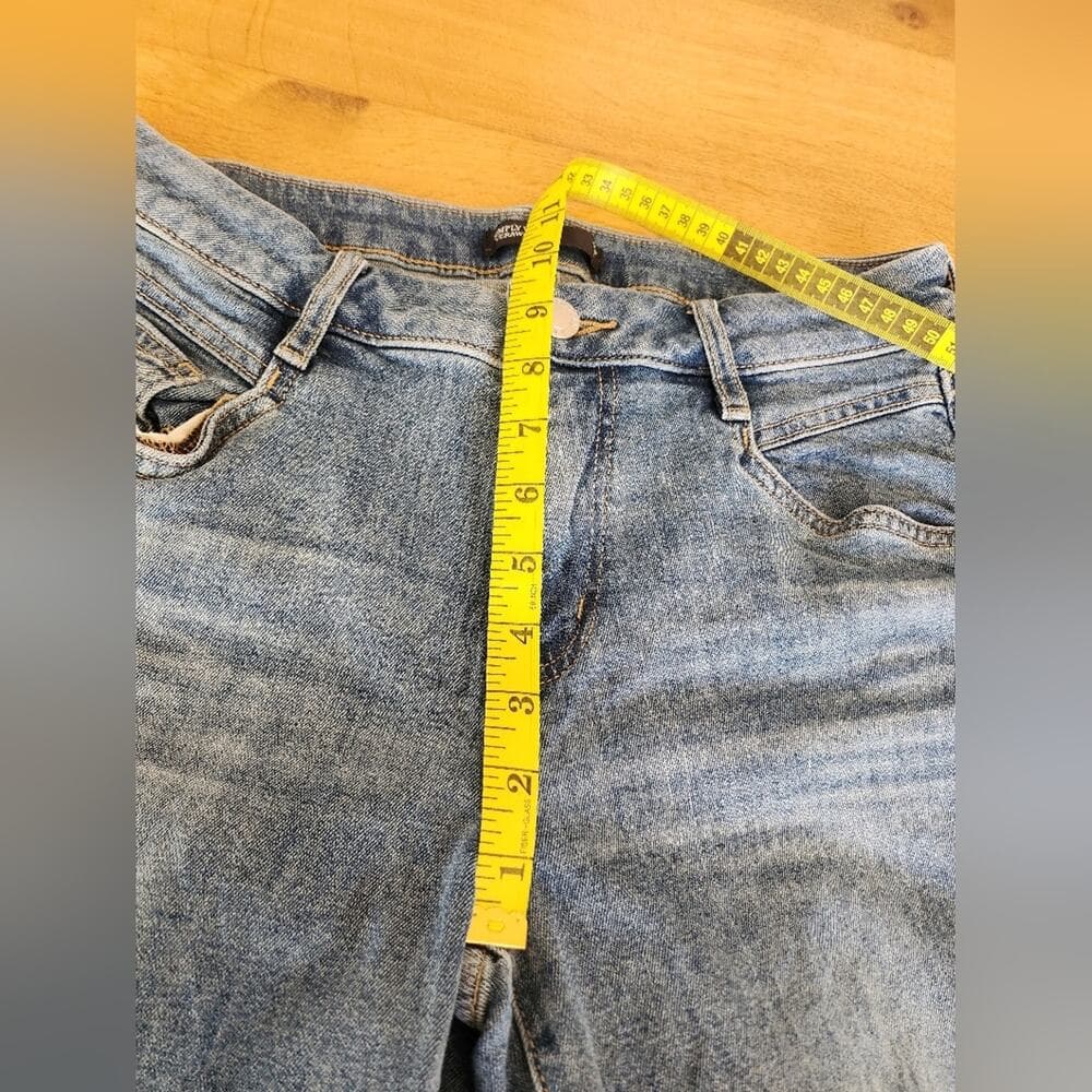 Simply Vera Wang Stretchy Cropped Comfortable Relaxed Fit Jeans - Thumbnail 4