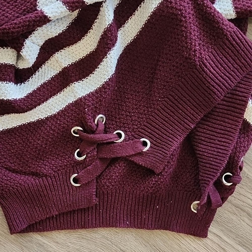 Pink Republic 🥰 Burgundy and White Crop Sweater - Thumbnail 7