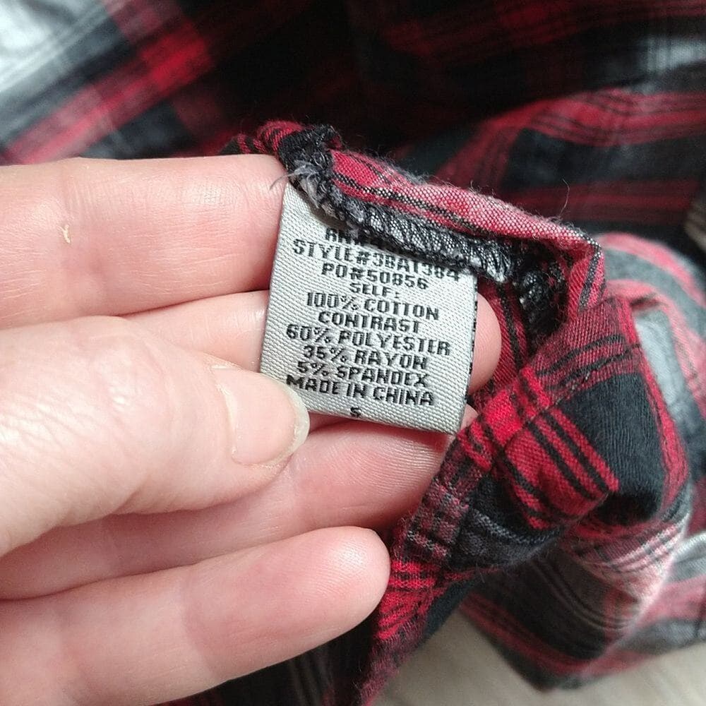 Bailey Blue vintage Y2K black sleeveless and red plaid dress with tie waist - Thumbnail 5