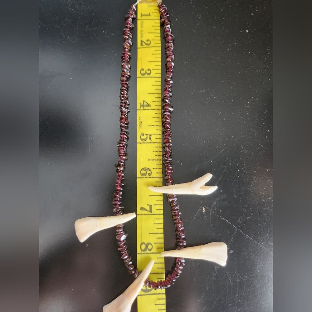 Garnet Beaded Tooth Tribal Style Necklace - Thumbnail 5
