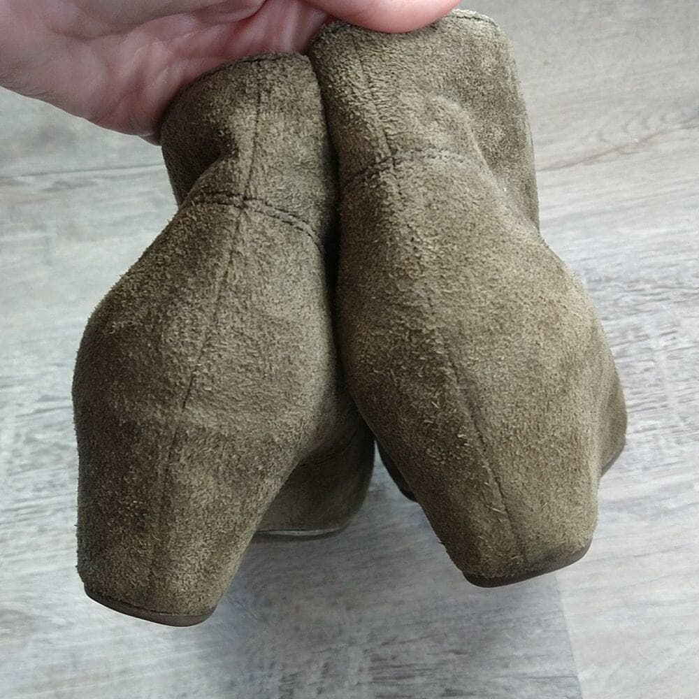 Green Suede Nine West Wedge Joeyo Booties - Thumbnail 5