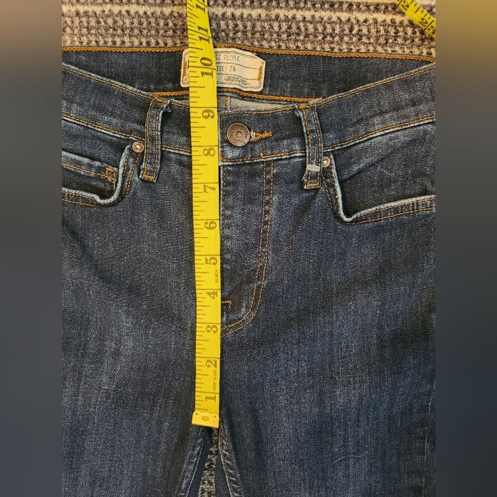 Free People Dark Wash Ripped Skinny Cropped Jeans - Thumbnail 5