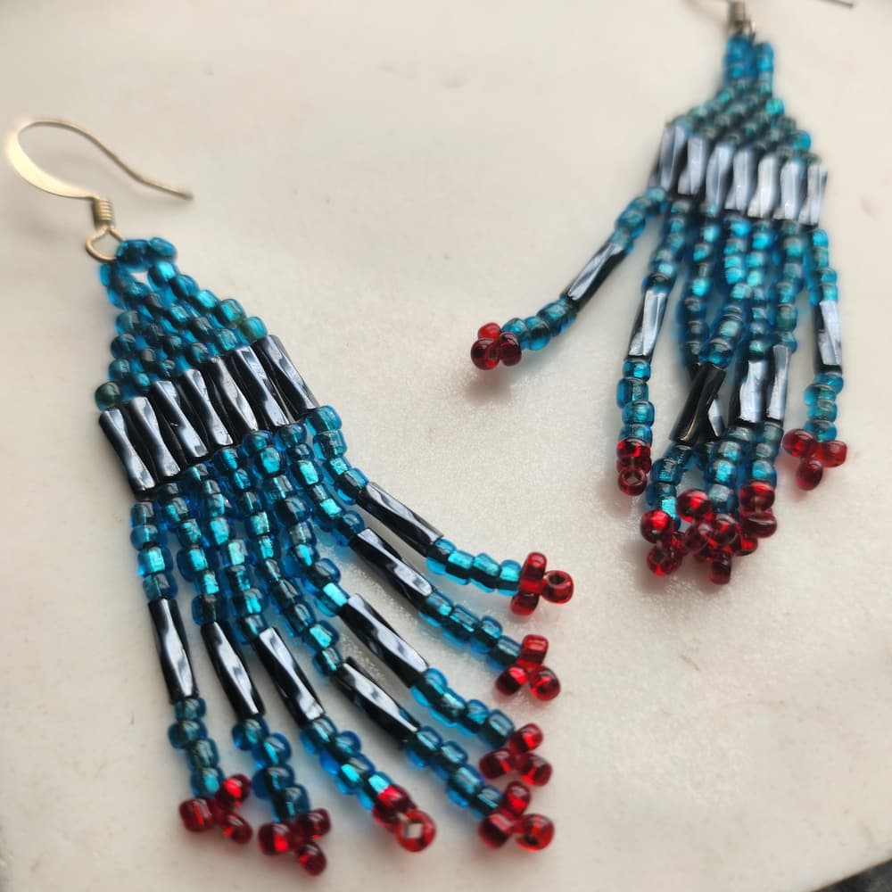 Beaded Fringe Earrings in Blue and Red And Oil Slick Black - Thumbnail 3