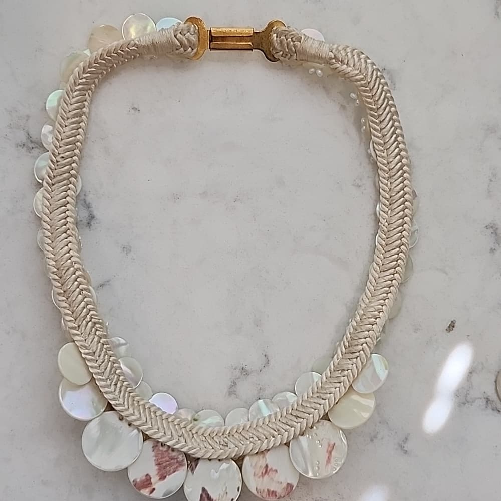Rare Vintage 1920s Mother Of Pearl Corded Choker with Love Bird and Earrings - Thumbnail 14