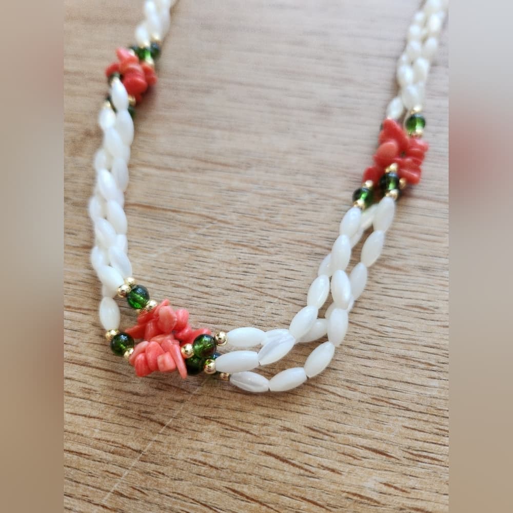 Elegant Mother Of Pearl and Coral Beaded Multi Strand Necklace - Thumbnail 3