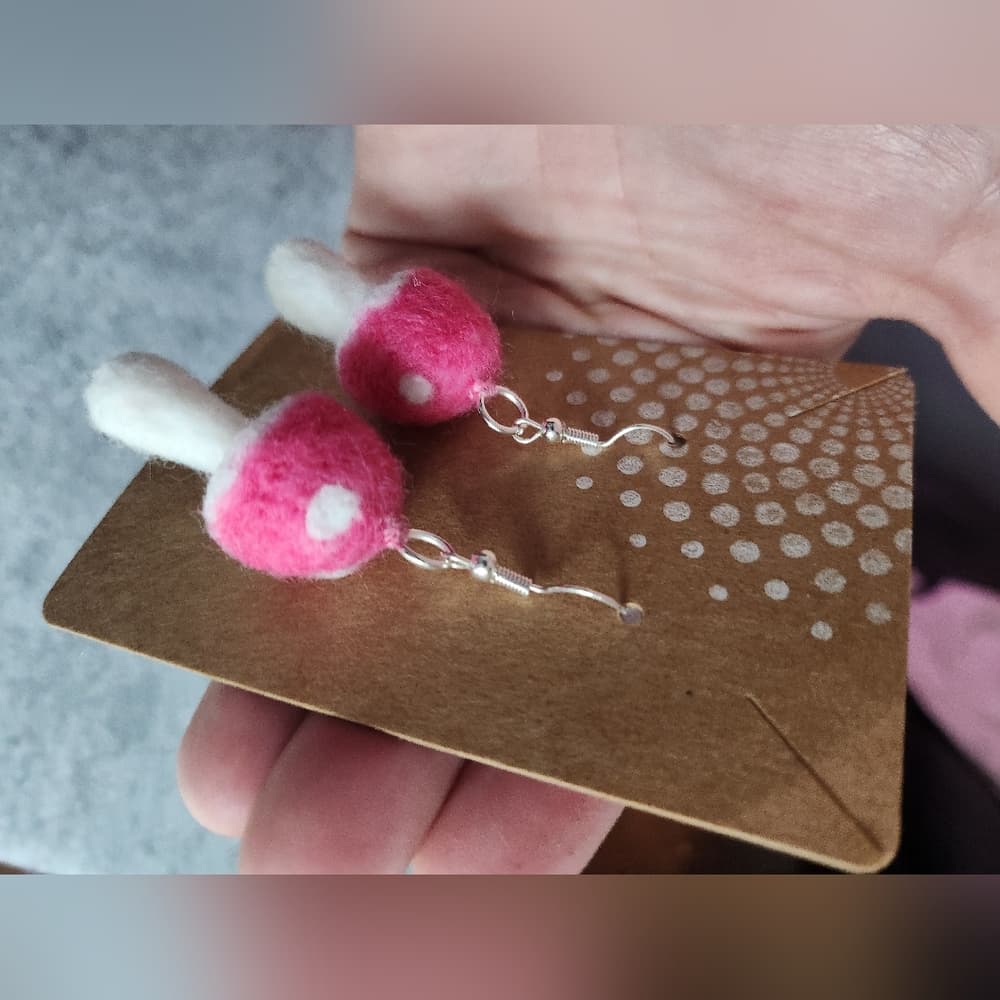 Vibrant Pink and White Polka Dot Needlefelted Handmade Mushroom Earrings - Thumbnail 5