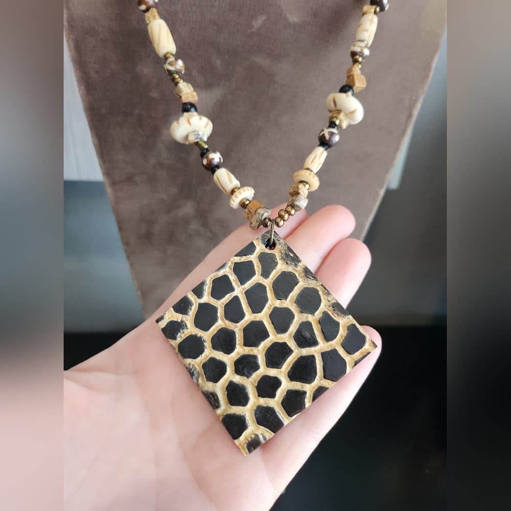 Artisan Style Black Acrylic Wood And Bone Statement Necklace - Thumbnail 2
