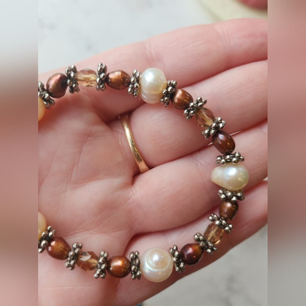 High Luster Vintage Peacock Pearl Necklace with stretchy bracelets - Thumbnail 5