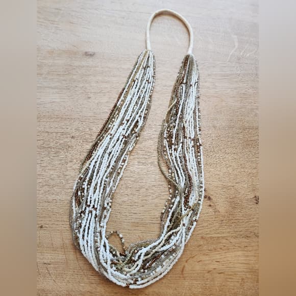 Elegant Multi-Strand Layered White And Copper Beaded Necklace - Thumbnail 7