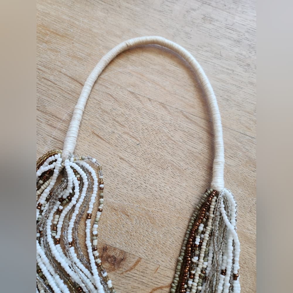 Elegant Multi-Strand Layered White And Copper Beaded Necklace - Thumbnail 4