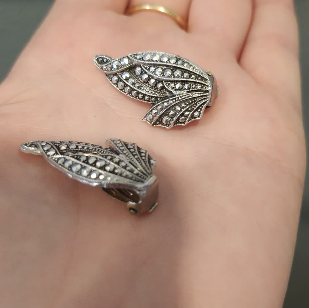 Vintage Western Germany Marcasite Clip On Earrings - Thumbnail 4