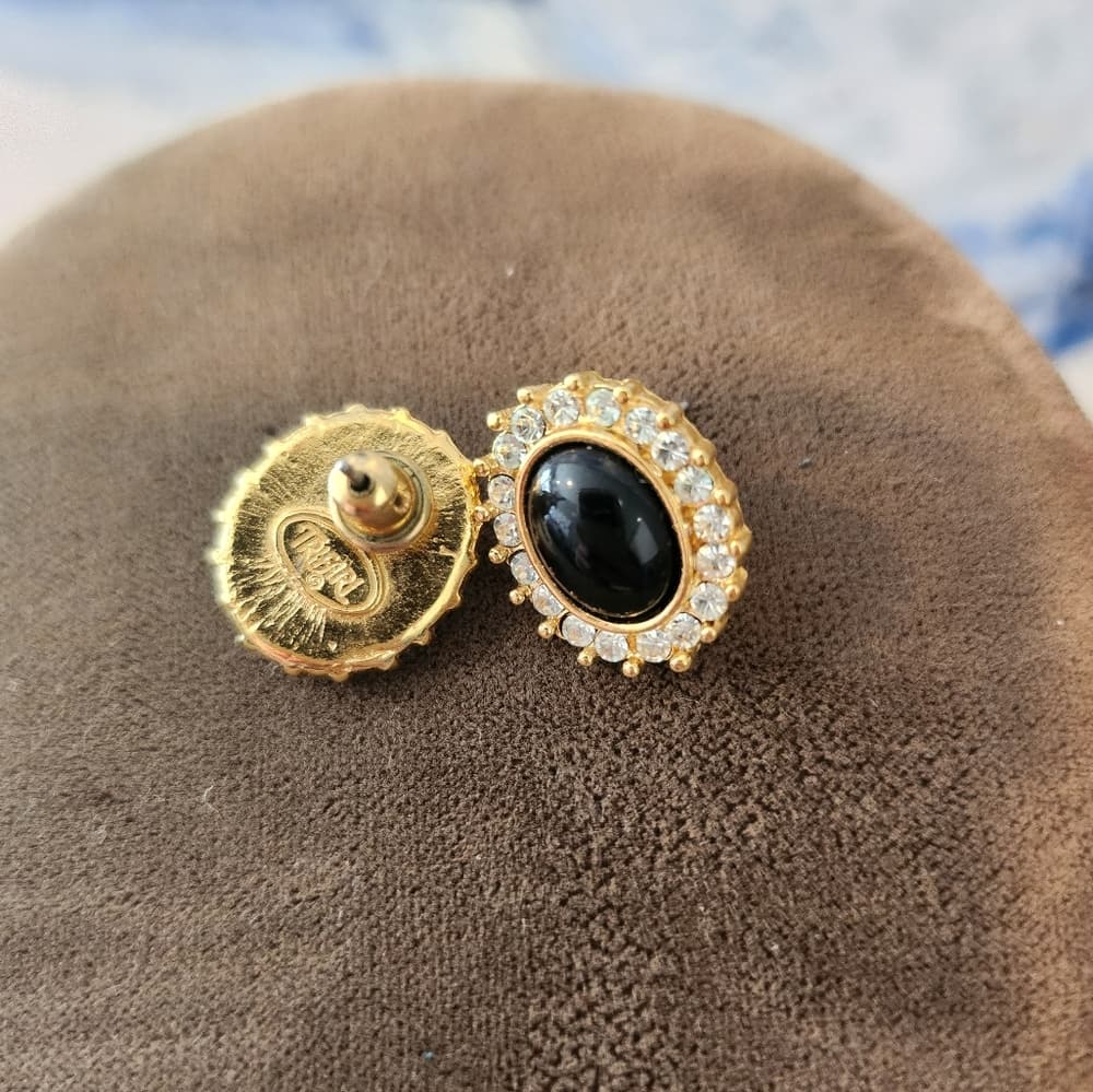 Vintage Trifari Gold Tone Rinestone and Faux Onyx Stud Post Back Earrings - Thumbnail 2
