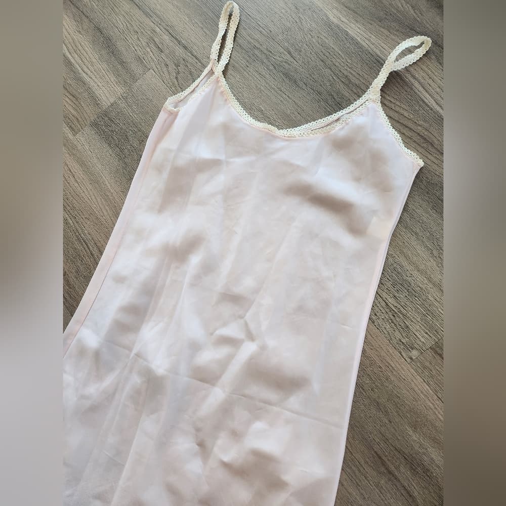 Vintage Chic Light Pink Semi Sheer Slip Or Night Gown - Thumbnail 2