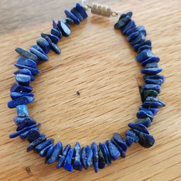 Blue Lapis Lazuli Chip Stone Bracelet With Barrel Clasp - Thumbnail 4