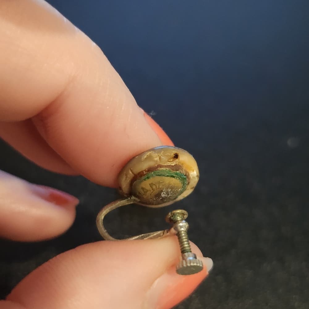 Abalone Shell Vintage Screwback Clip On Earrings Made in Japan - Thumbnail 5