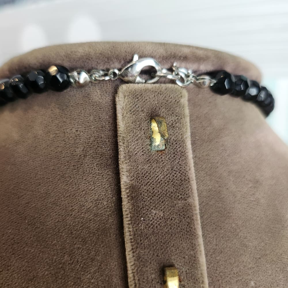 Elegant Black Graduated Choker Necklace With Fauceted Glass Beads - Thumbnail 2