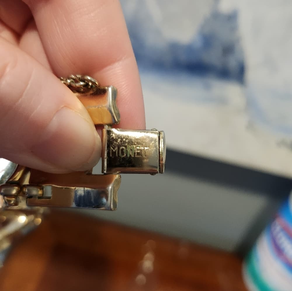 Vintage Gold Tone Chunky Monet Bracelet - Thumbnail 13