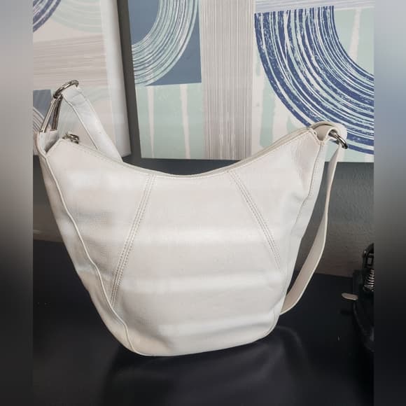 White Etienne Aigner Soft Lambskin Leather Shoulder Bag - Thumbnail 15