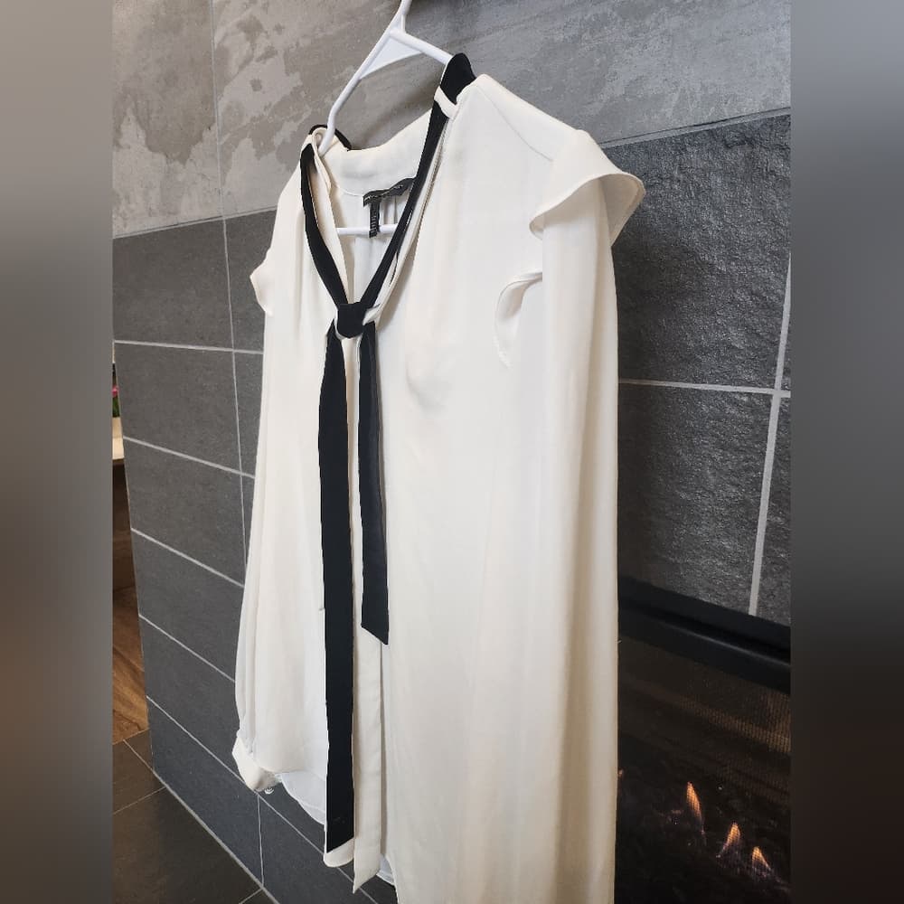 White House Black Market Cream Blouse with Black Velvet Tie Accents - Thumbnail 9
