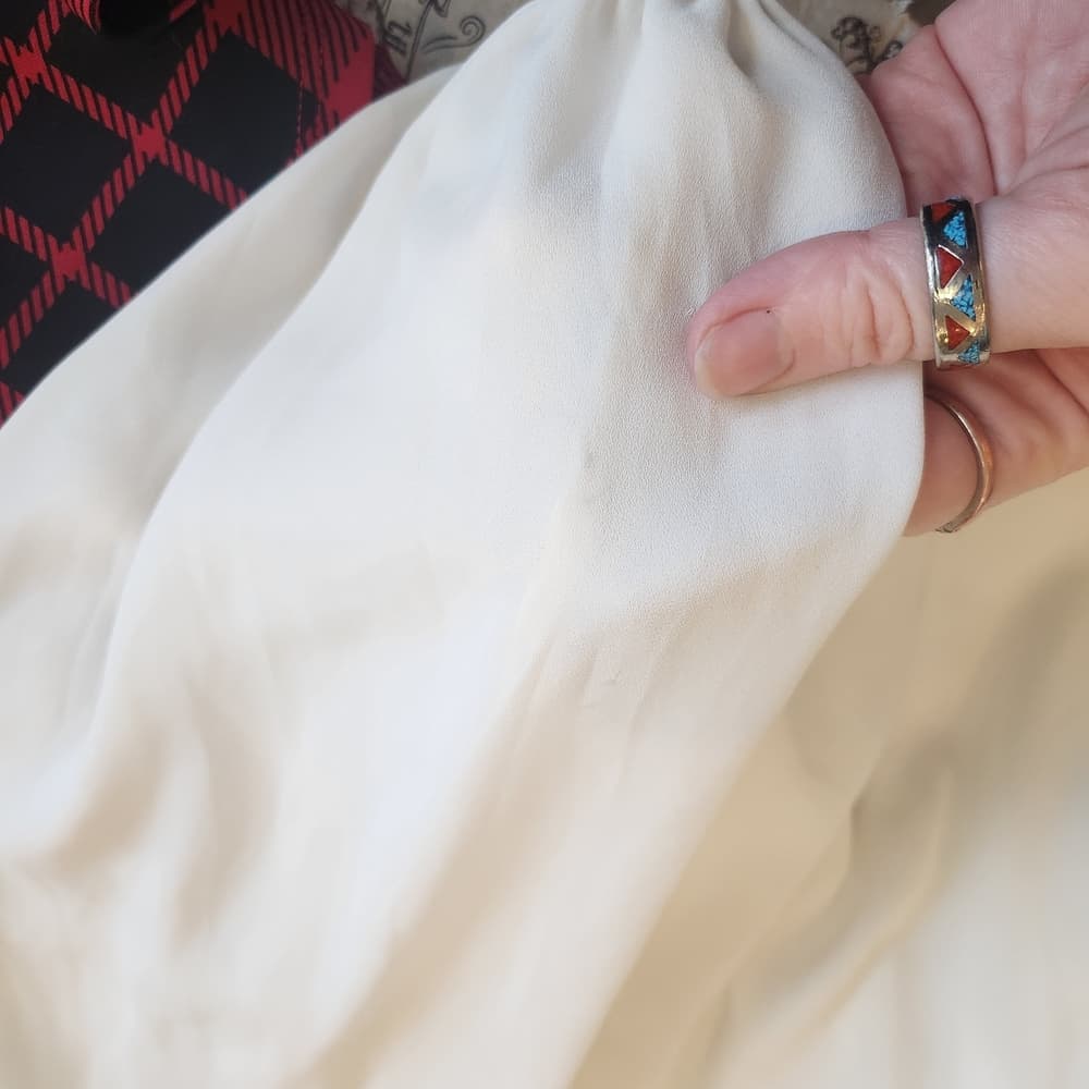 White House Black Market Cream Blouse with Black Velvet Tie Accents - Thumbnail 6