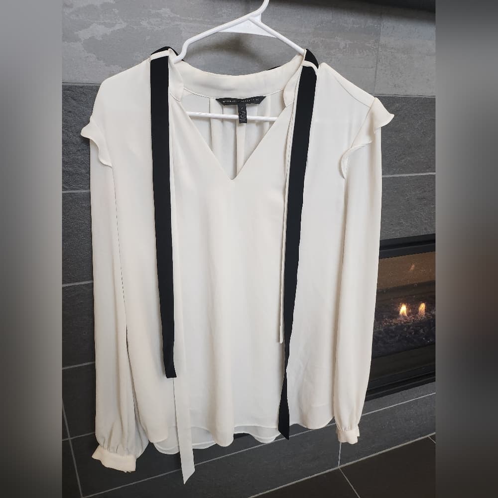 White House Black Market Cream Blouse with Black Velvet Tie Accents - Thumbnail 8