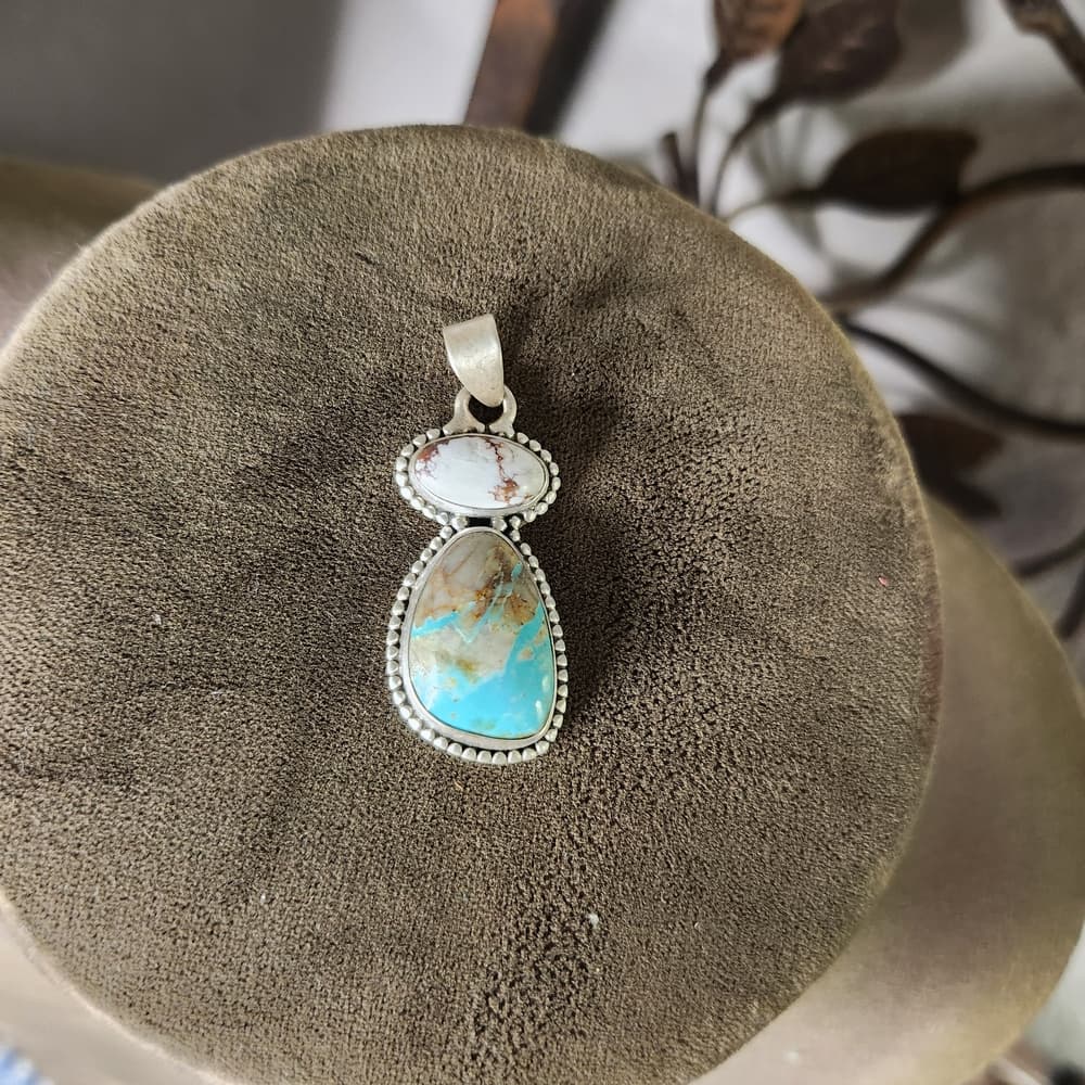 New - Royston Ribbon Wild Horse Turquoise Double Closed Sterling Silver Pendant - Thumbnail 2