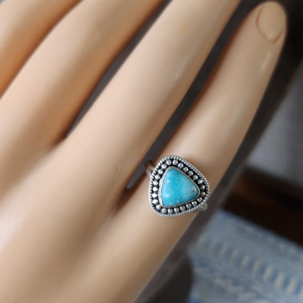 New- Southwestern Style White WaterTurquoise Sterling Silver Ring - Thumbnail 3