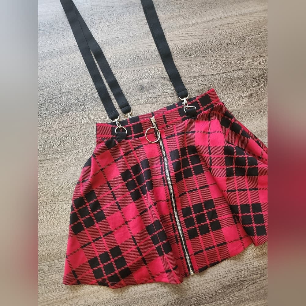 Hot Topic Black and Red Plaid Skater Skirt With Removable Suspenders