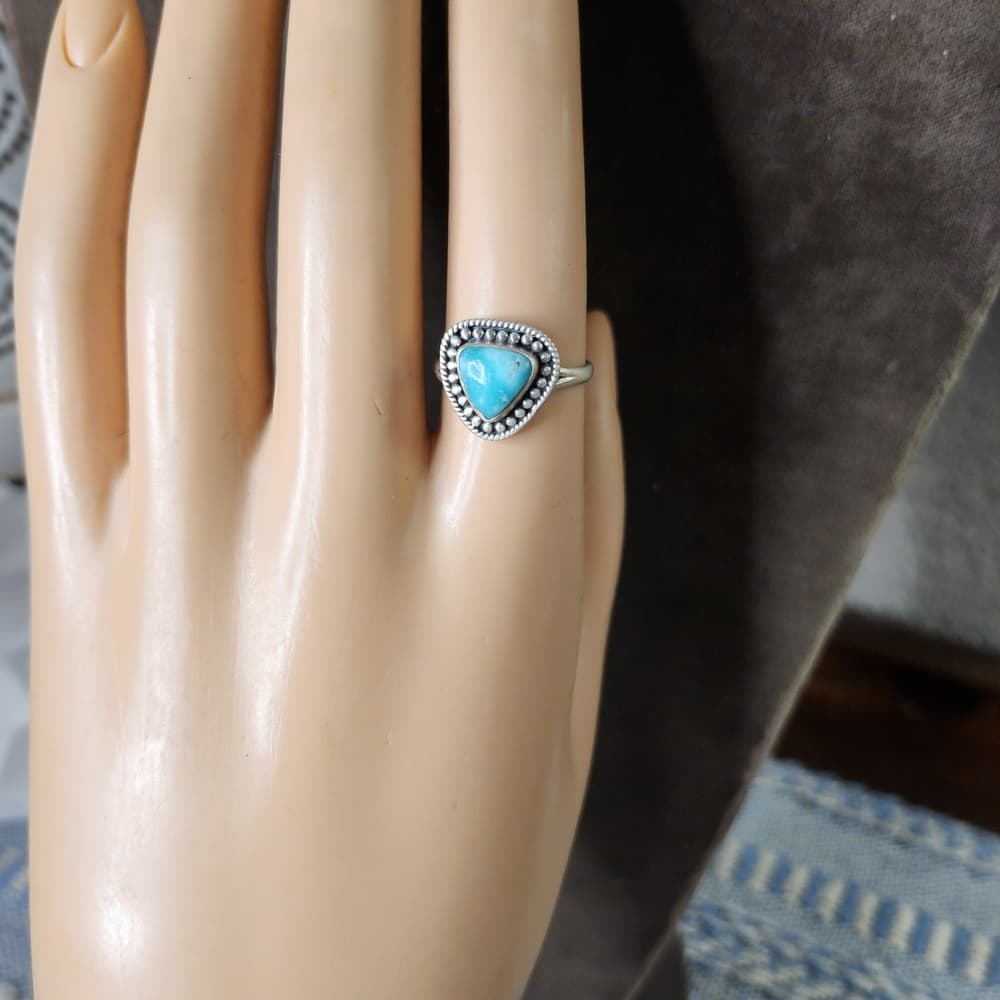 New- Southwestern Style White WaterTurquoise Sterling Silver Ring - Thumbnail 7