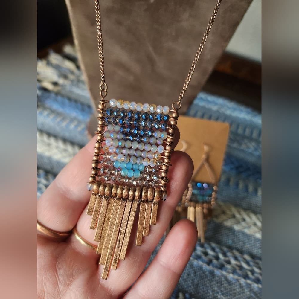 Gorgous Sparkly Beaded And Hammered Metal Fringe Necklace and Earring Set - Thumbnail 2