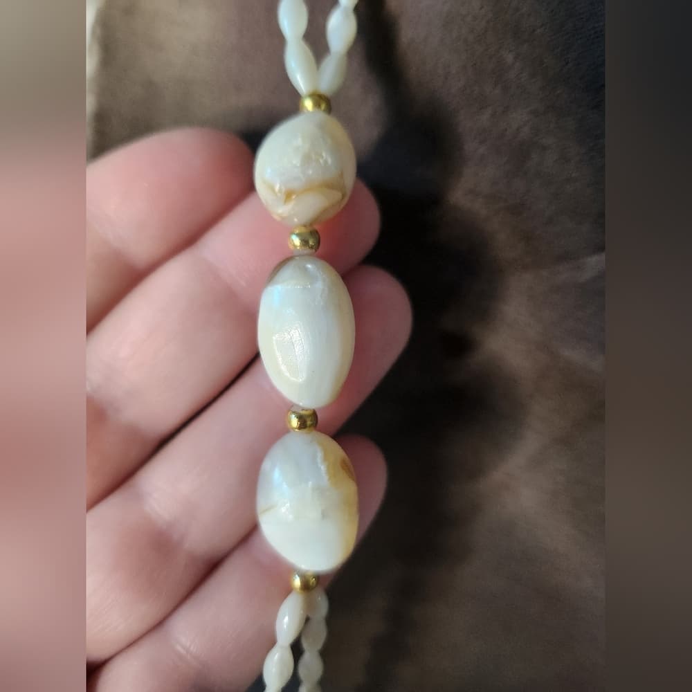Beautiful Multicolor Mother Of Pear Beaded Mosaic Shell Pendant Necklace - Thumbnail 3