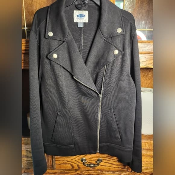 Old Navy Women's Black Biker Style Jacket with Silver Details - Thumbnail 11