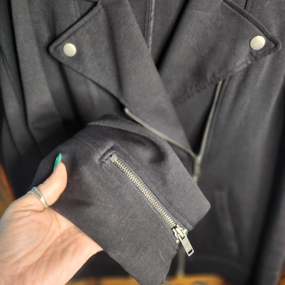 Old Navy Women's Black Biker Style Jacket with Silver Details - Thumbnail 6