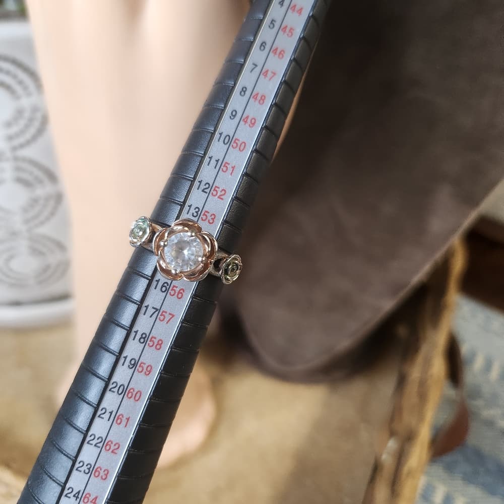 Silver Floral Halo Ring with Clear Center Stone - Women Jewelry - Thumbnail 7