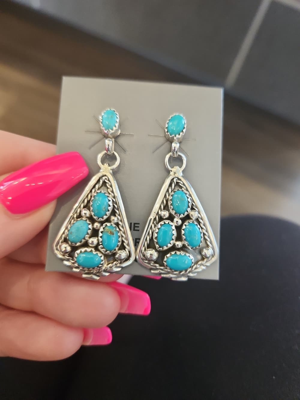 Beautiful signed M. Chee Navajo sterling silver turquoise earrings - Thumbnail 2