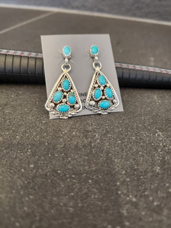 Beautiful signed M. Chee Navajo sterling silver turquoise earrings - Thumbnail 8