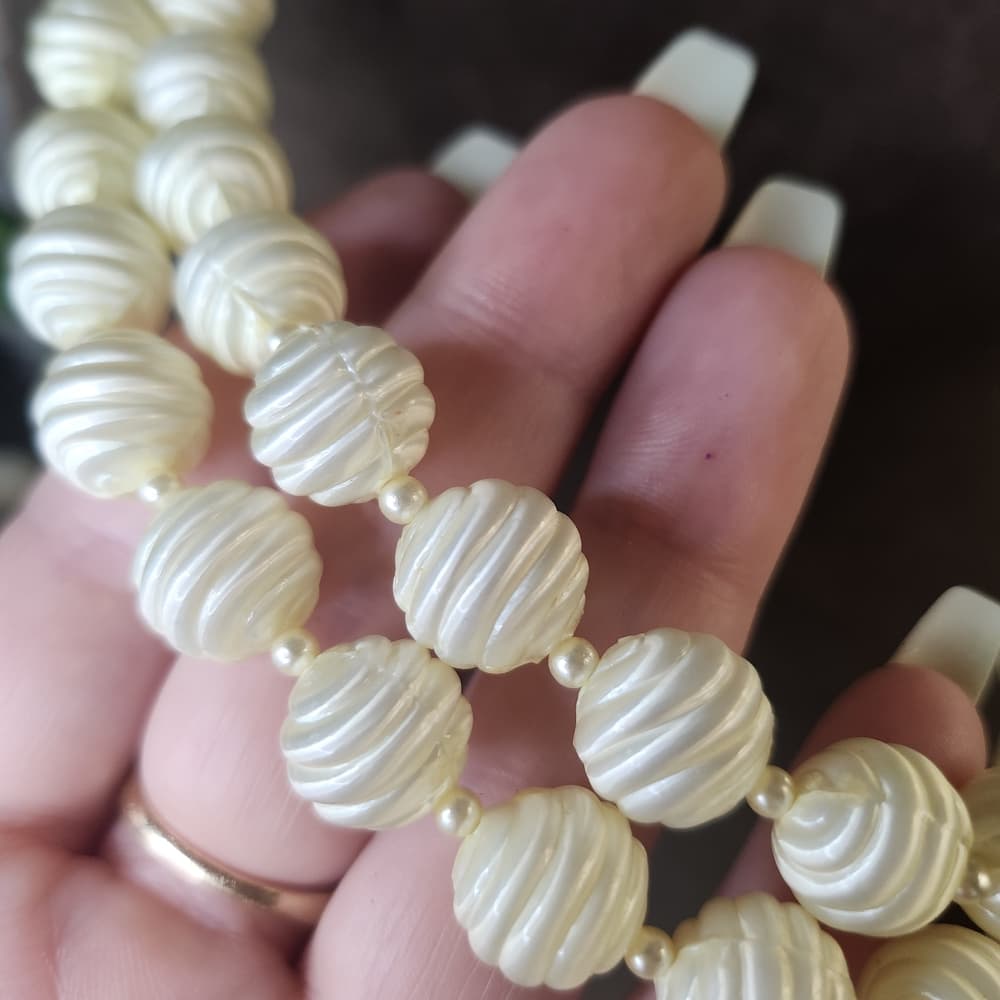 Vintage Cream Plastic Textured Beaded Double-Strand Necklace Marked Japan - Thumbnail 2
