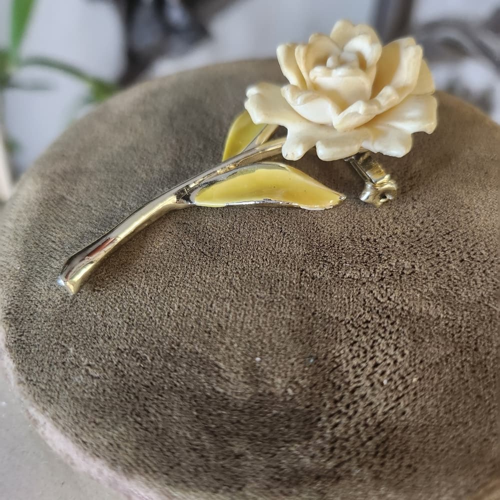 Vintage JJ Cream Rose Floral Stem Brooch With Enamel Leaves - Thumbnail 2