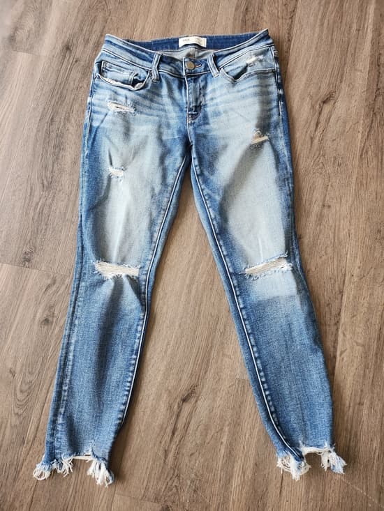 BKE Stella Low Rise Ankle Skinny Light Blue Distressed Raw Hem Jeans - Thumbnail 15
