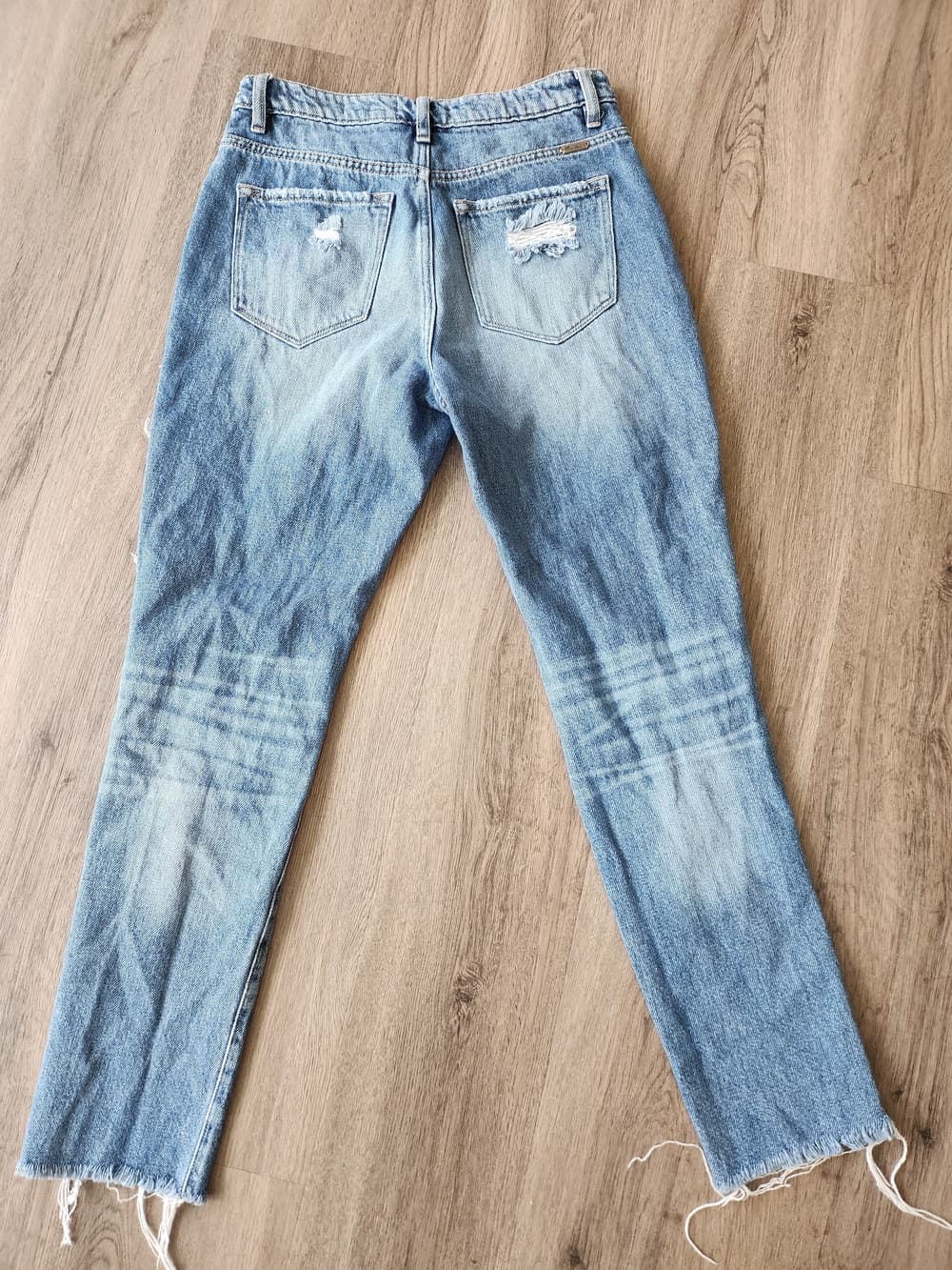 KanCan Ultra High Rise Taper Light Blue Distressed Jeans - Thumbnail 9