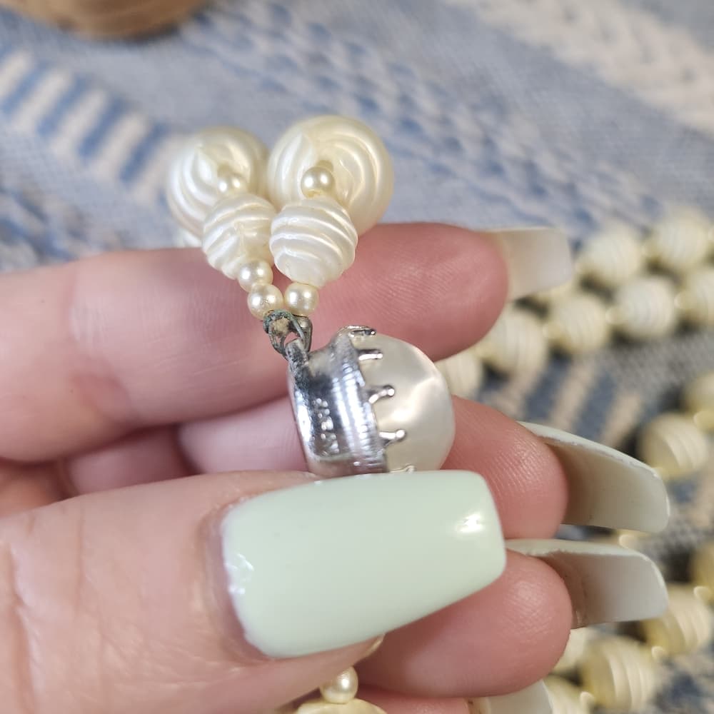Vintage Cream Plastic Textured Beaded Double-Strand Necklace Marked Japan - Thumbnail 4