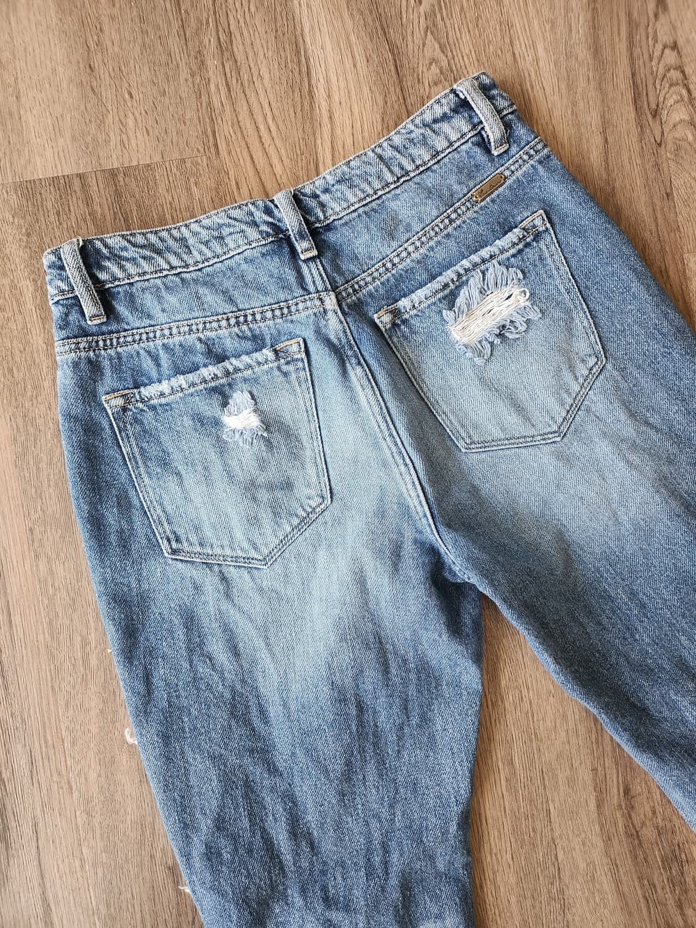 KanCan Ultra High Rise Taper Light Blue Distressed Jeans - Thumbnail 10