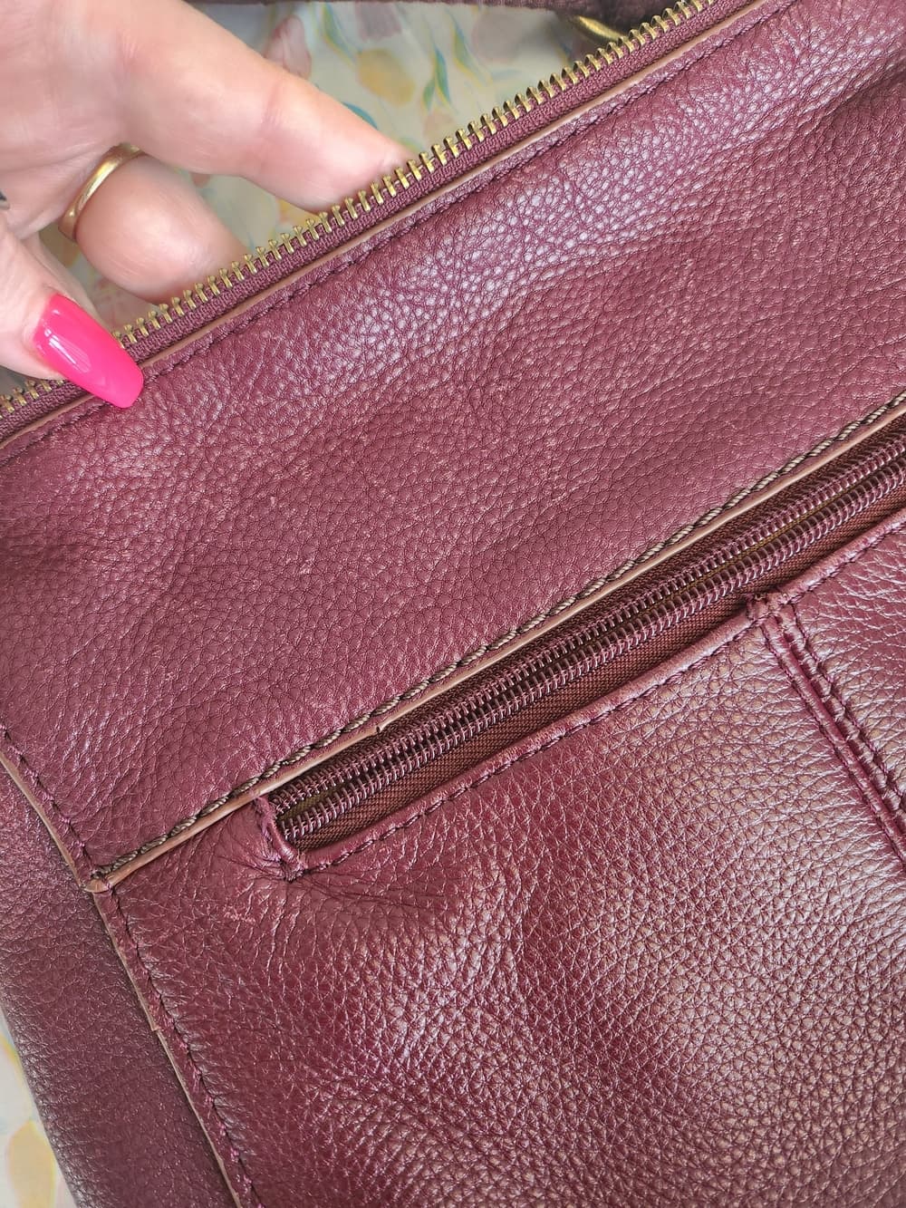 The Sak Alamada Plum Leather Crossbody Bag With Feather Accents - Thumbnail 9