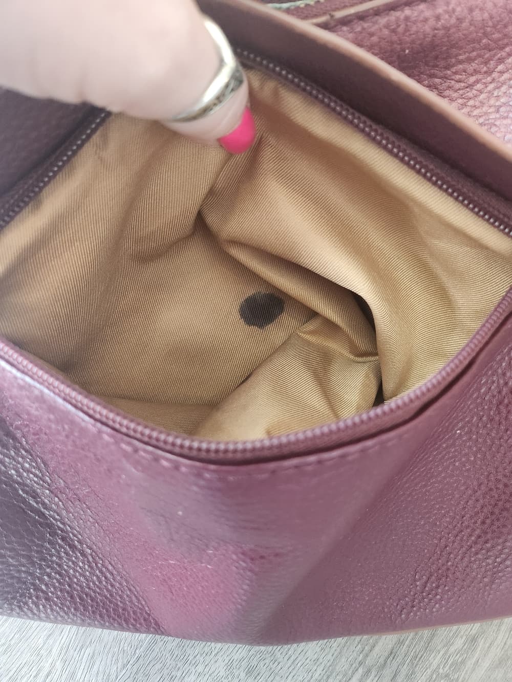 The Sak Alamada Plum Leather Crossbody Bag With Feather Accents - Thumbnail 4
