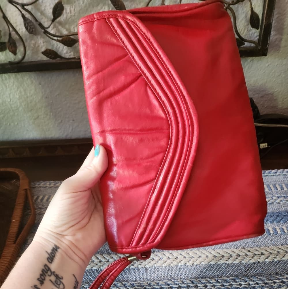 1980s Vibrant Red Leather Clutch Bag - Thumbnail 10